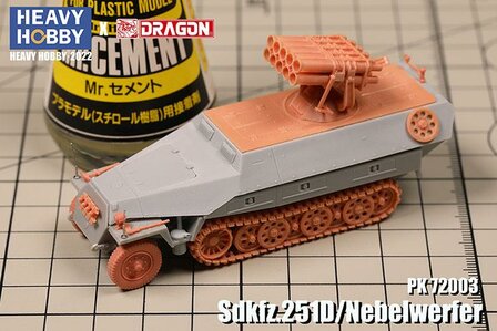 Heavy Hobby PK-72003 - WWII German Sdkfz.251/Nebelwerfer Ausf.D - 1:72