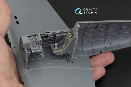 Quinta Studio QD32132 - P-40B 3D-Printed &amp; coloured Interior on decal paper (for GWH kit) - 1:32