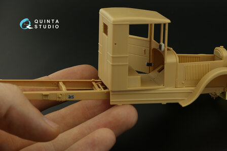 Quinta Studio QD35067 - ZiS-5 3D-Printed &amp; coloured Interior on decal paper (All kits) - 1:35