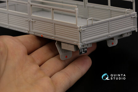 Quinta Studio QD35074 - KAMAZ 4310 3D-Printed &amp; coloured Interior on decal paper (for Trumpeter kit)  - 1:35