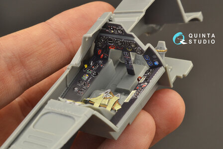 Quinta Studio QD32126 - FW 190A-8  3D-Printed &amp; coloured Interior on decal paper (for Hasegawa kit) - 1:32