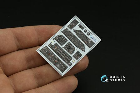 Quinta Studio QDS-48383 - Mi-17 3D-Printed &amp; coloured Interior on decal paper (for Trumpeter kit) - Small Version - 1:48