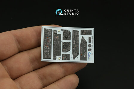 Quinta Studio QDS-48383 - Mi-17 3D-Printed &amp; coloured Interior on decal paper (for Trumpeter kit) - Small Version - 1:48