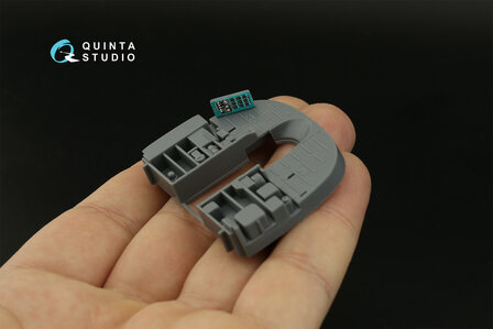 Quinta Studio QDS-48380 - Mi-8MT 3D-Printed &amp; coloured Interior on decal paper (for AMK kit) - Small Version - 1:48