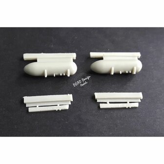 Dead Design Models RM72001 - Ki-61 Id Hien Wing Racks &amp; Drop Tanks (Type II Wooden) (For Tamiya kit) - 1:72