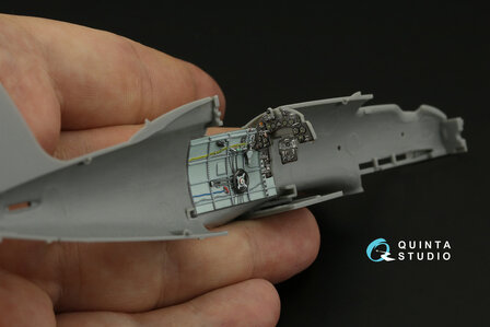 Quinta Studio QD48391 - Macchi C.205 Veltro 3D-Printed &amp; coloured Interior on decal paper (for Hasegawa/Italeri kit) - 1:48