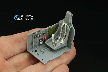 Quinta Studio QD32162 - P-40N Warhawk 3D-Printed &amp; coloured Interior on decal paper (for Trumpeter kit) - 1:32