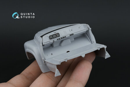 Quinta Studio QD35134 -  ZIL-MMZ-555 3D-Printed &amp; coloured Interior on decal paper (AVD) - 1:35