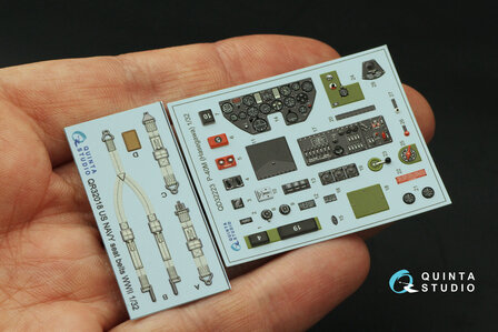 Quinta Studio QD32223 -  P-40M 3D-Printed &amp; coloured Interior on decal paper  (Hasegawa) - 1:32