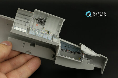 Quinta Studio QD32188 -  F-104J 3D-Printed &amp; coloured Interior on decal paper (Italeri) - 1:32