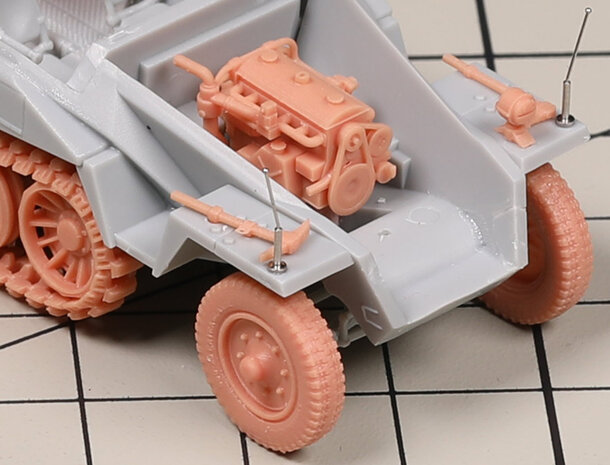 Heavy Hobby PK-72003 - WWII German Sdkfz.251/Nebelwerfer Ausf.D - 1:72