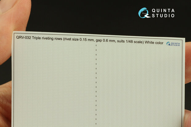 Quinta Studio QRV-032 - Triple riveting rows (rivet size 0.15 mm, gap 0.6 mm), White color, total length 4.4 m/14 ft  - 1:48