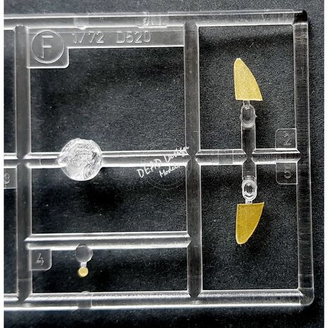 Dead Design Models NM72007 - Dewoitine D.520 Canopy Mask (For Hasegawa/Hobby 2000 kit) - 1:72