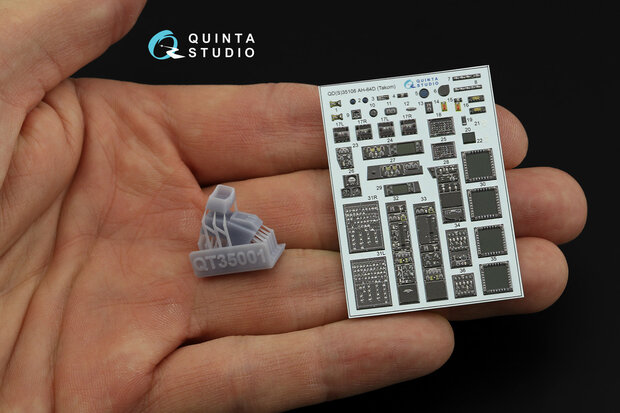 Quinta Studio QDS+35106 - AH-64D 3D-Printed & coloured Interior on decal paper (Takom)  (with 3D-printed resin parts) - Small Version - 1:35