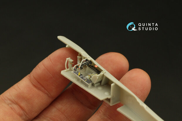 Quinta Studio QD72093 - Ta 152C/H 3D-Printed & coloured Interior on decal paper (for Dragon) - 1:72