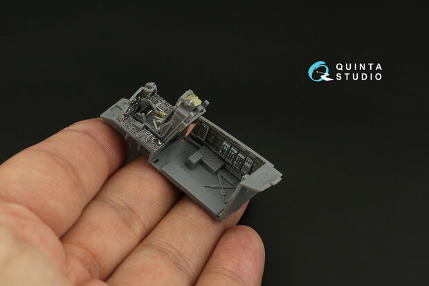 Quinta Studio QD72068 - F-15C Late/F-15J Late 3D-Printed & coloured Interior on decal paper (for GWH) - 1:72