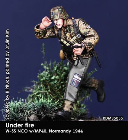 RDM35055 - W-SS NCO with MP40, Normandy 1944 (Under fire) - 1:35 - [RADO Miniatures]