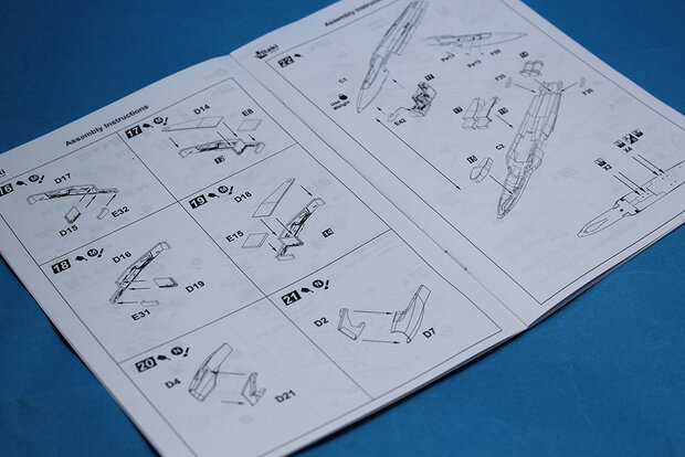 Litaki 72002 - NJ-22 Orao - 1:72