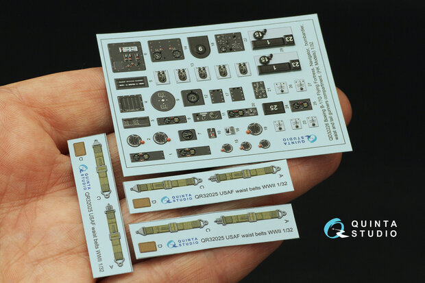 Quinta Studio QD32226 -  Boeing B-17G Navigator, bombardier, waist and tail gunners compartments. 3D-Printed & coloured Interior (HK models) - 1:32