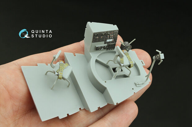 Quinta Studio QD32226 -  Boeing B-17G Navigator, bombardier, waist and tail gunners compartments. 3D-Printed & coloured Interior (HK models) - 1:32